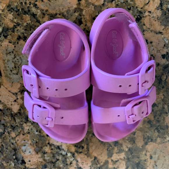 Cat & Jack Sandals - Picture 4 of 6